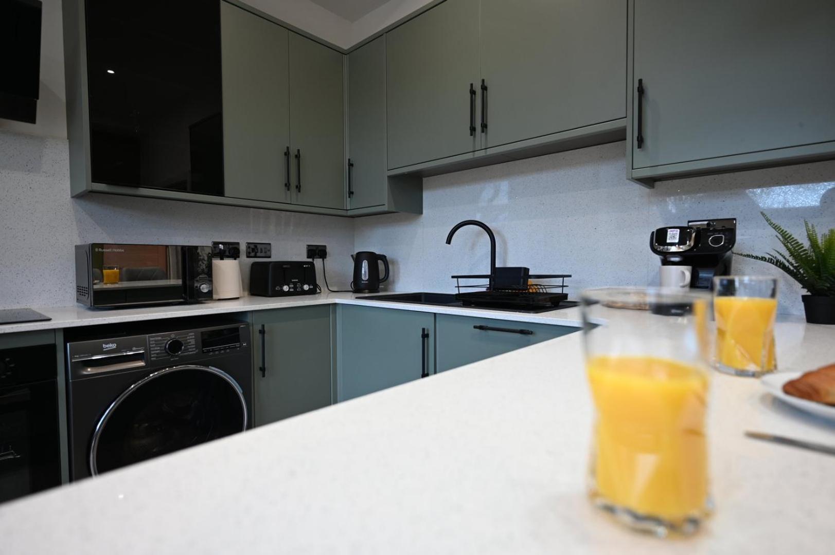 Luxury Two Bed Apartment - Cardiff City Centre Экстерьер фото